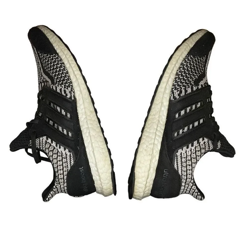Adidas UltraBoost 5.0 DNA Womens Size 6.5 Oreo Black White Running Shoes FZ1850